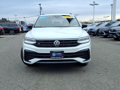 2022 Volkswagen Tiguan 2.0T SE R-Line Black