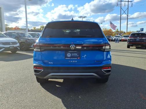 2025 Volkswagen Taos 1.5T SEL