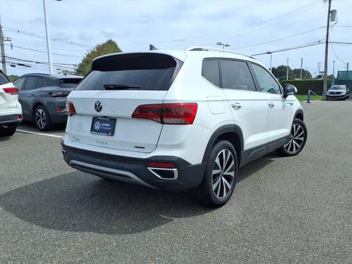 2022 Volkswagen Taos 1.5T SE