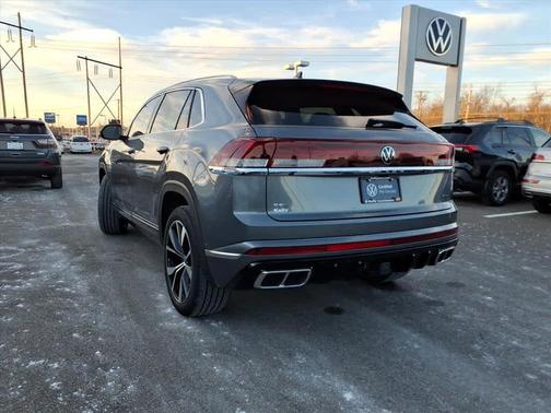 2024 Volkswagen Atlas Cross Sport 2.0T SEL Premium R-Line