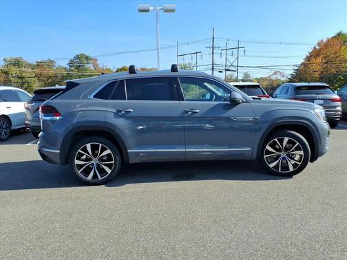 2024 Volkswagen Atlas Cross Sport 2.0T SEL Premium R-Line