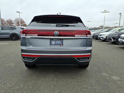 2025 Volkswagen Atlas Cross Sport 2.0T SE
