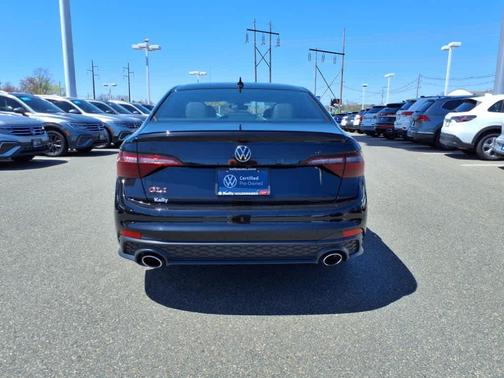 2024 Volkswagen Jetta GLI 2.0T Autobahn