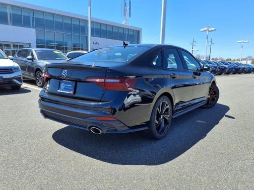 2024 Volkswagen Jetta GLI 2.0T Autobahn