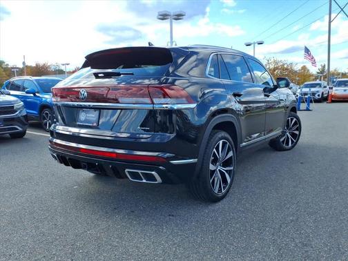 2024 Volkswagen Atlas Cross Sport 2.0T SEL Premium R-Line