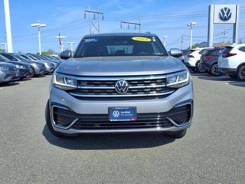 2021 Volkswagen Atlas Cross Sport 3.6L V6 SE w/Technology R-Line