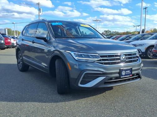 2024 Volkswagen Tiguan 2.0T Wolfsburg Edition