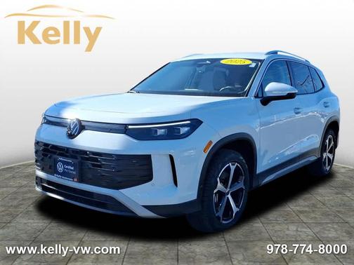 2025 Volkswagen Tiguan 2.0T SE