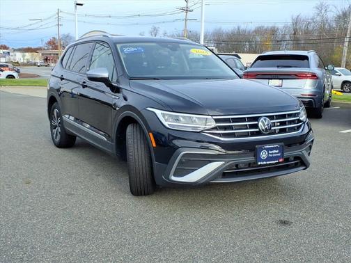 2024 Volkswagen Tiguan 2.0T Wolfsburg Edition