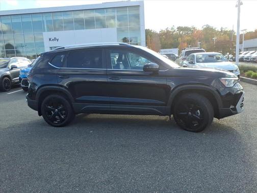 2025 Volkswagen Taos 1.5T SEL