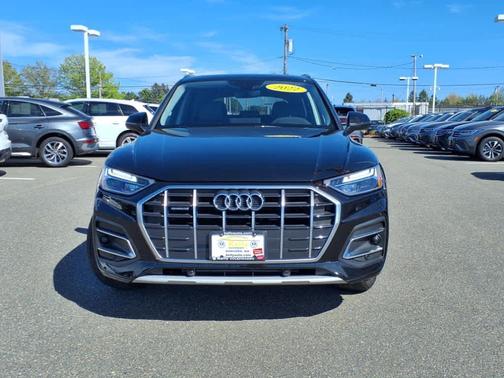 2022 Audi Q5 40 Premium