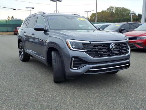 2025 Volkswagen Atlas 2.0T SEL Premium R-Line