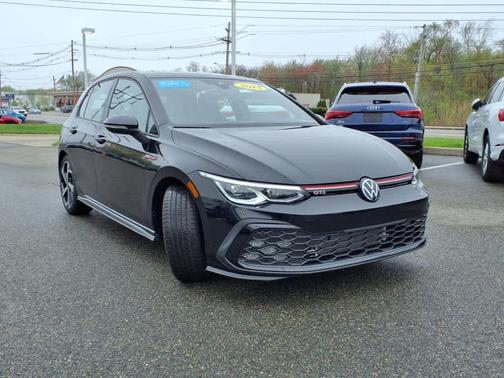 2024 Volkswagen Golf GTI 2.0T SE