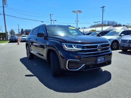 2022 Volkswagen Atlas Cross Sport 3.6L V6 SEL Premium R-Line
