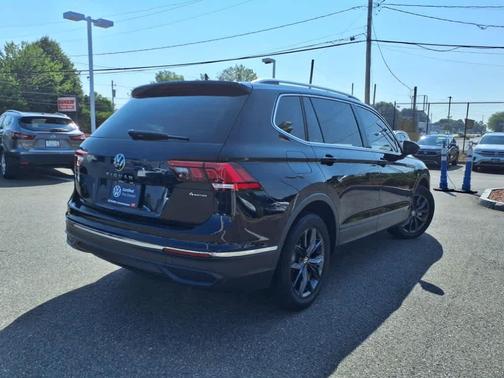 2023 Volkswagen Tiguan 2.0T SE