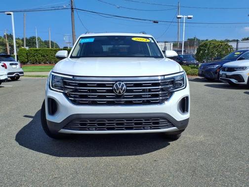 2024 Volkswagen Atlas 2.0T SEL