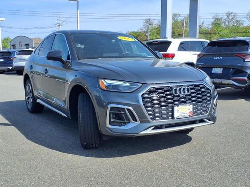2023 Audi Q5 45 S line quattro Premium
