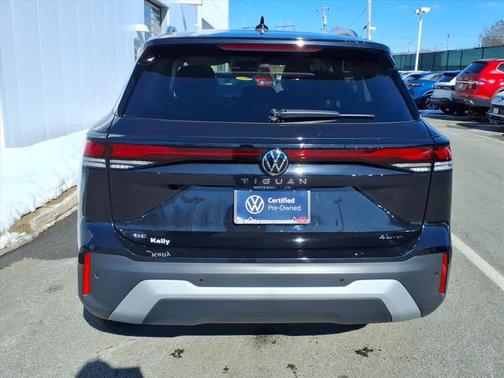 2025 Volkswagen Tiguan 2.0T SE