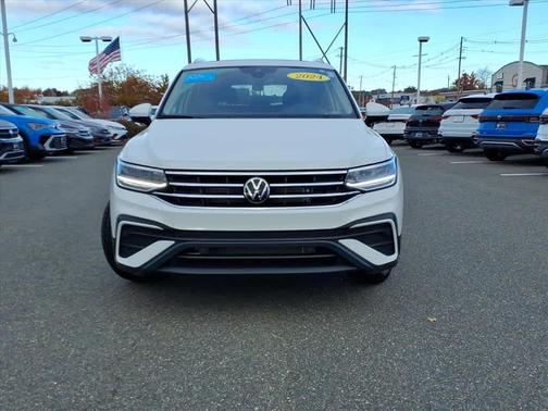 2024 Volkswagen Tiguan 2.0T SE