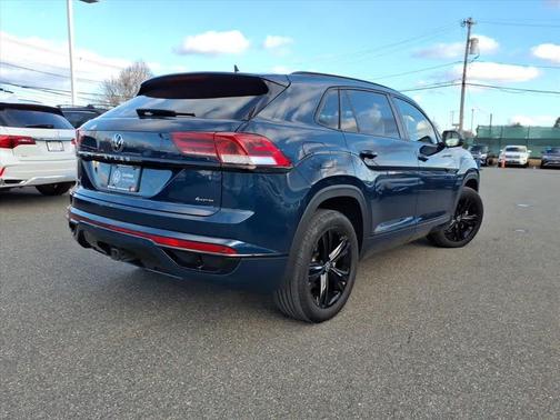 2023 Volkswagen Atlas Cross Sport 3.6 V6 SEL R-Line Black