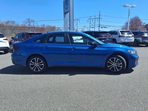 2024 Volkswagen Jetta 1.5T Sport