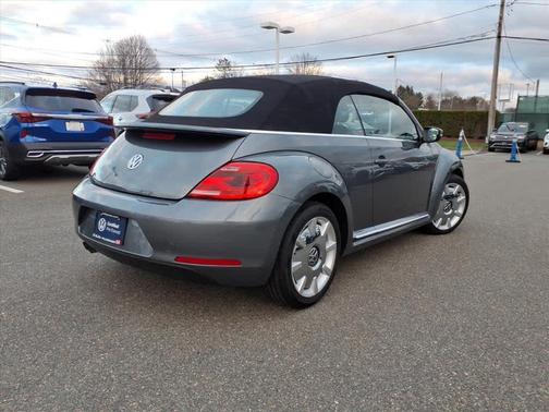 2014 Volkswagen Beetle Auto 2.5L w/Sound/Nav