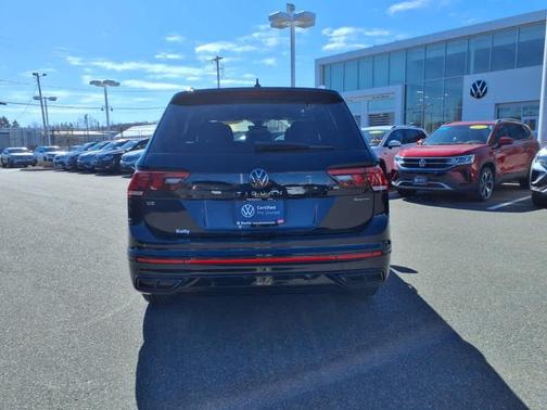 2022 Volkswagen Tiguan 2.0T SE R-Line Black