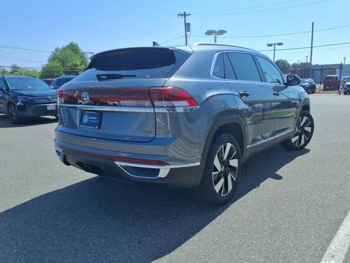2024 Volkswagen Atlas Cross Sport 2.0T SEL