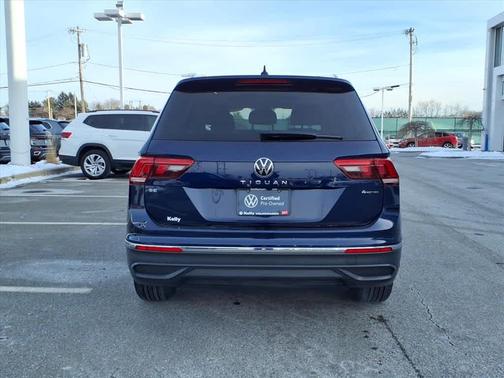 2022 Volkswagen Tiguan 2.0T SE