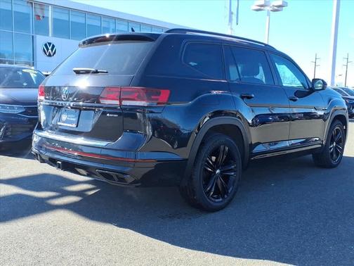 2023 Volkswagen Atlas 3.6 V6 SEL R-Line Black