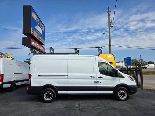 2018 Ford Transit-250 Base