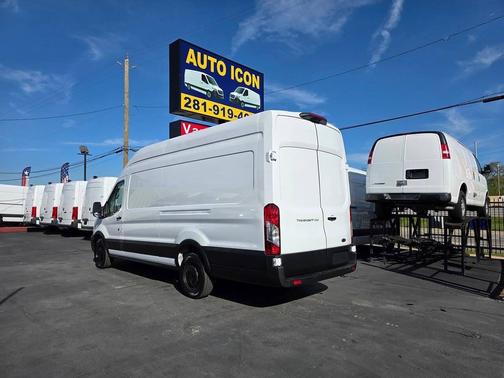 2023 Ford Transit-250 Base