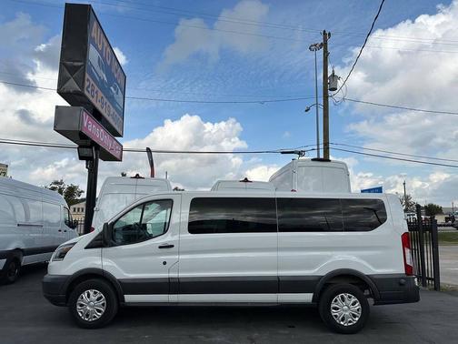 2015 Ford Transit-350 XLT