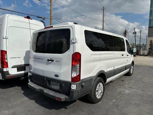 2015 Ford Transit-350 XLT