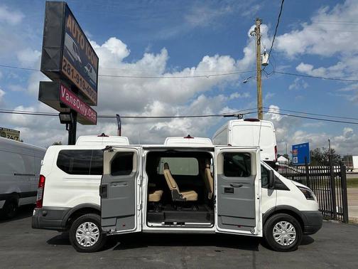 2015 Ford Transit-350 XLT