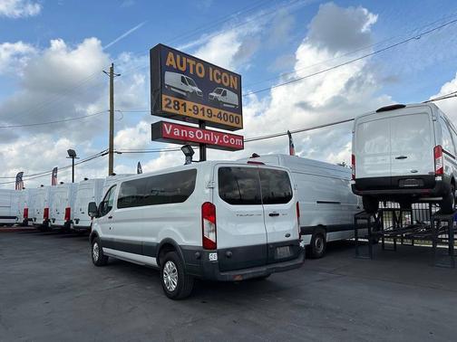 2015 Ford Transit-350 XLT
