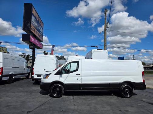 2019 Ford Transit-250 Base