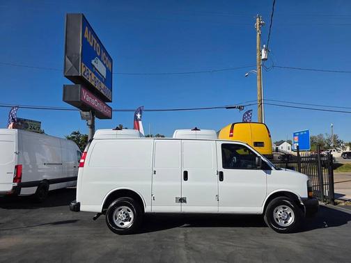 2020 Chevrolet Express 2500 RWD 2500 Regular Wheelbase WT