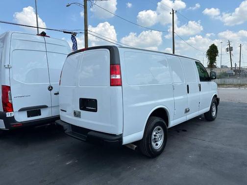 2020 Chevrolet Express 2500 RWD 2500 Regular Wheelbase WT