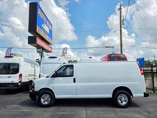 2020 Chevrolet Express 2500 RWD 2500 Regular Wheelbase WT