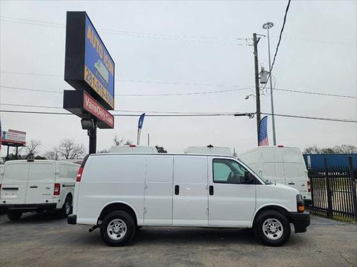 2018 Chevrolet Express 2500 Work Van