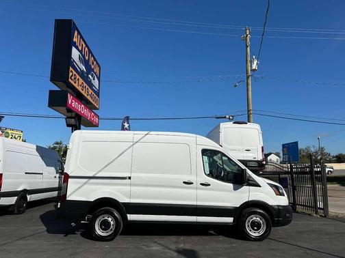 2020 Ford Transit-250 Base