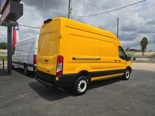 2021 Ford Transit-250 Base