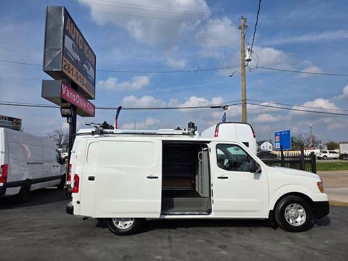2021 Nissan NV Cargo NV2500 HD SV V6