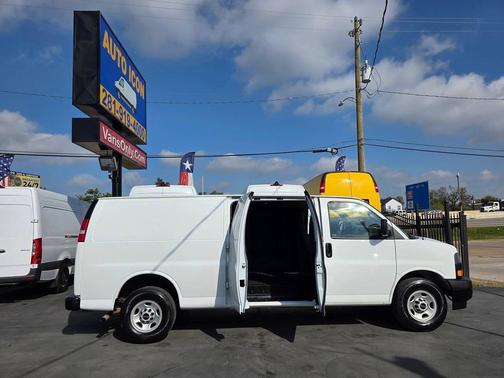 2019 GMC Savana 3500 Work Van