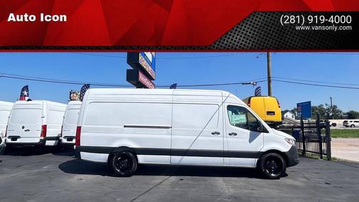 2025 Mercedes-Benz Sprinter 2500 High Roof