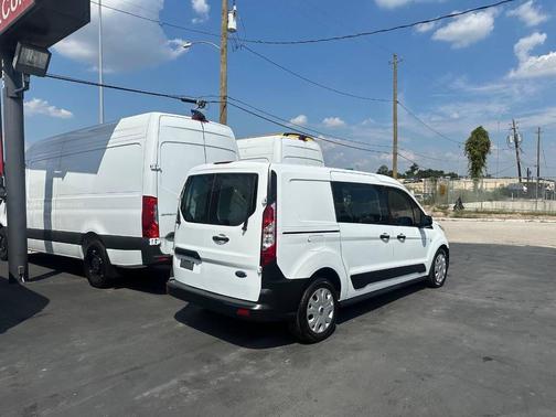 2022 Ford Transit Connect XL Cargo Van