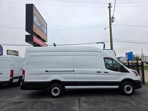 2024 Ford Transit-250 Base