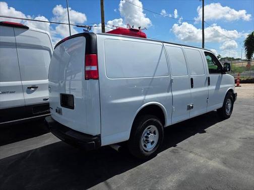 2020 Chevrolet Express 2500 RWD 2500 Regular Wheelbase WT