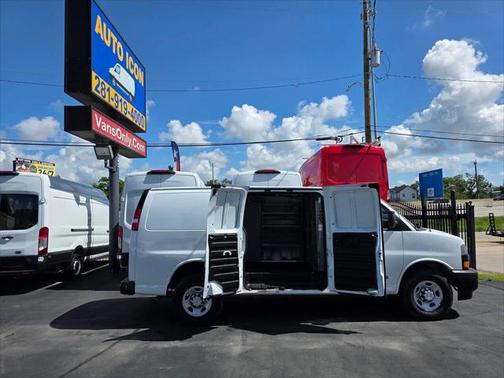 2020 Chevrolet Express 2500 RWD 2500 Regular Wheelbase WT
